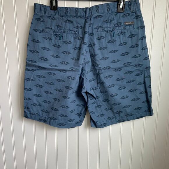 Eddie Bauer Shorts Mens 33 Blue Geometric Legend Wash Khaki Chinos Flat Front - Picture 4 of 5